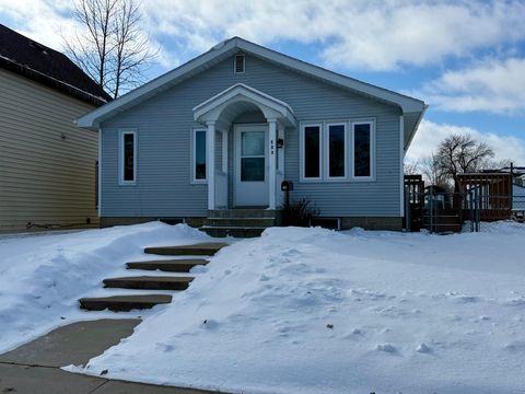Homes For Sale - 508 Elm Street<br/> Sauk Centre, MN 56378