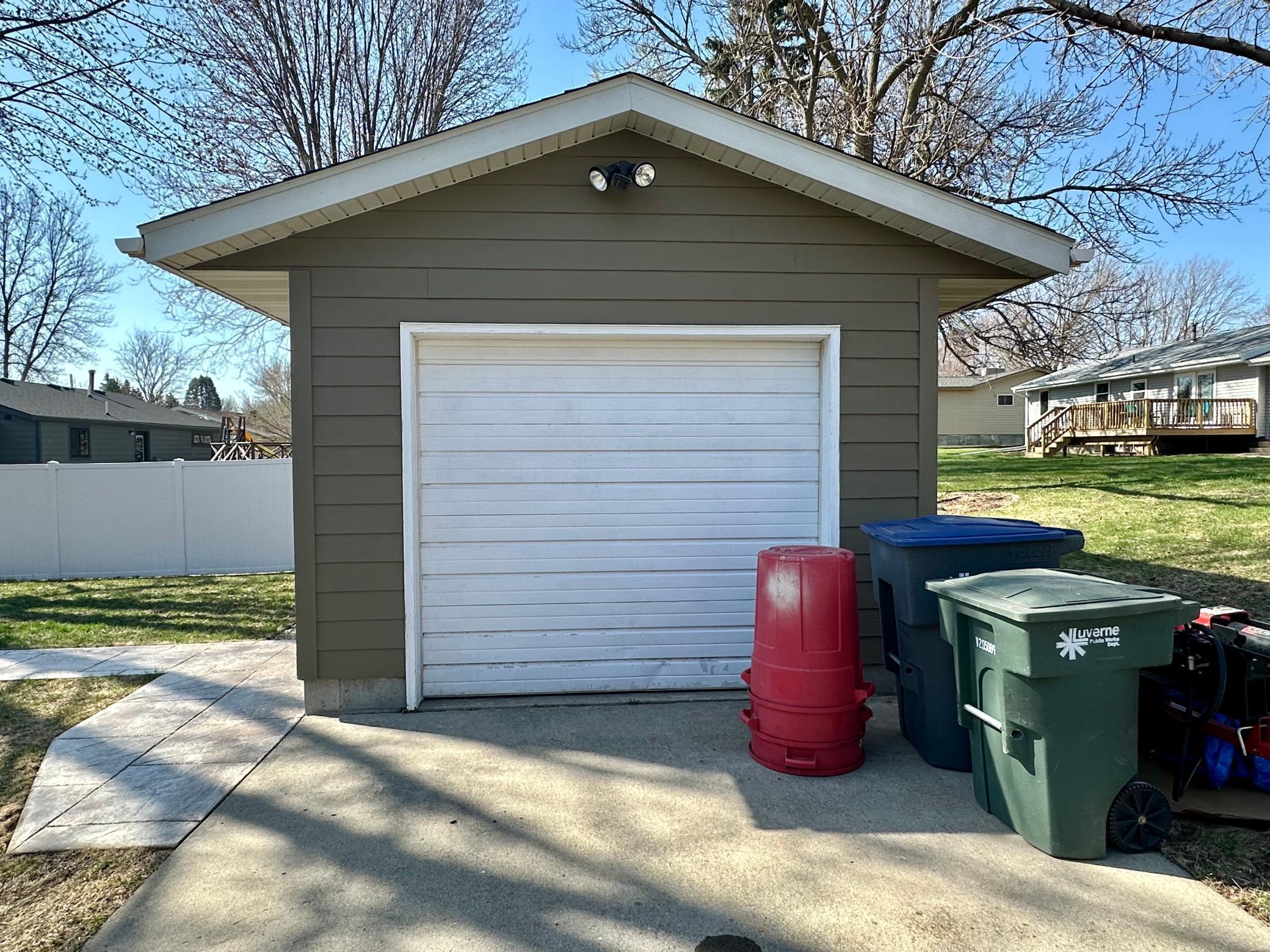 1117 N Cedar Street, Luverne, Minnesota image 50