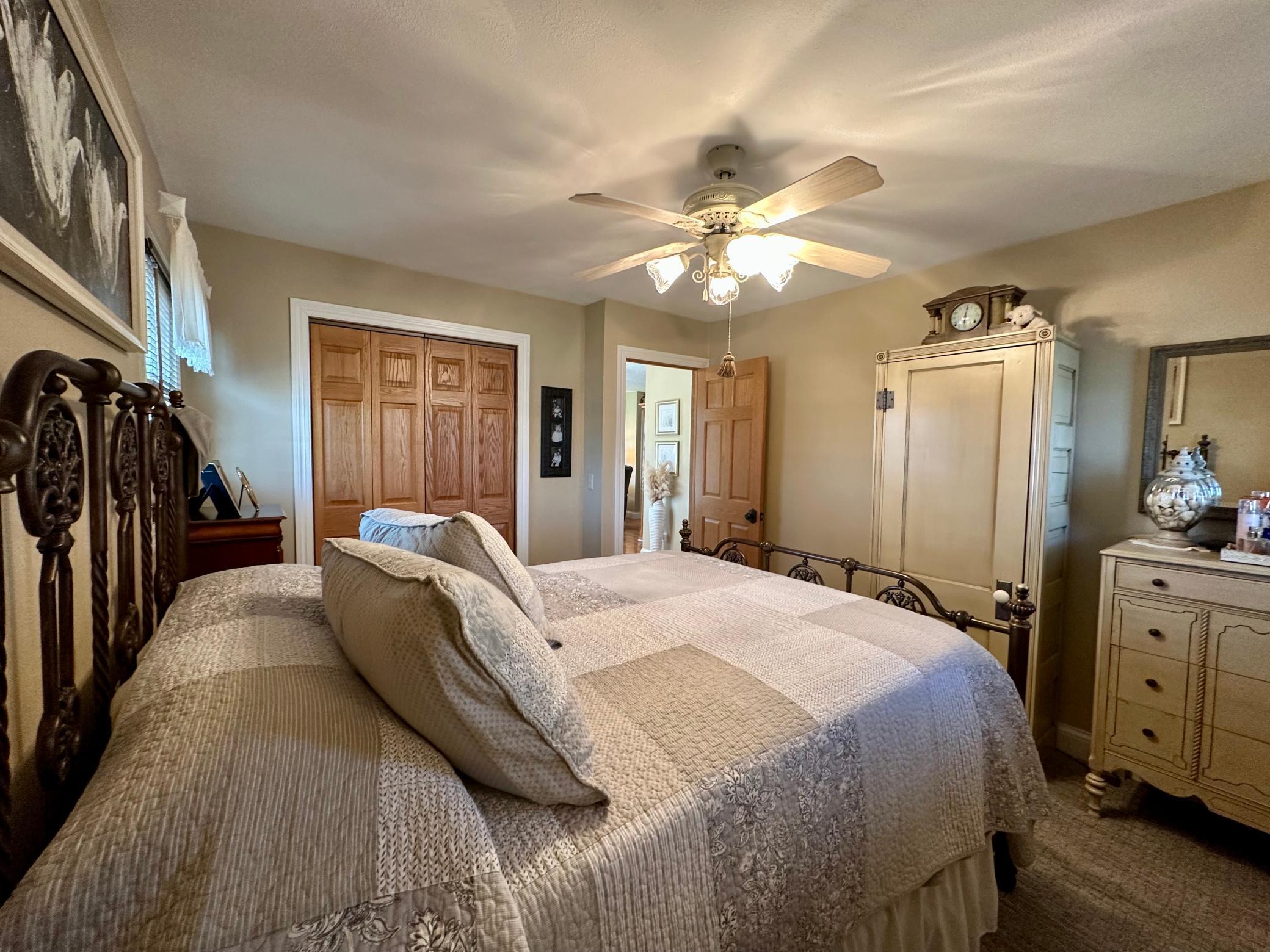 1117 N Cedar Street, Luverne, Minnesota image 11