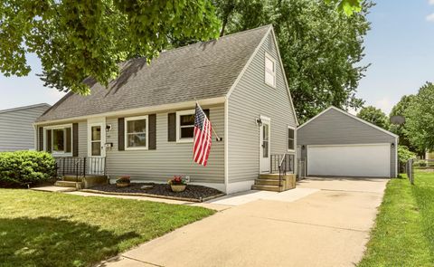 Homes For Sale - 914 16 1/4 Street<br/> Olmsted County, Rochester, MN 55904