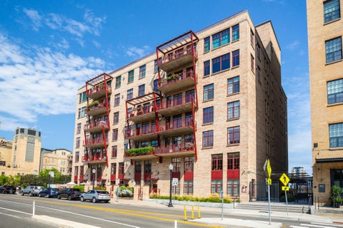 Condo For Sale - 600 S 2nd Street #s108 St<br/> Minneapolis, MN 55401