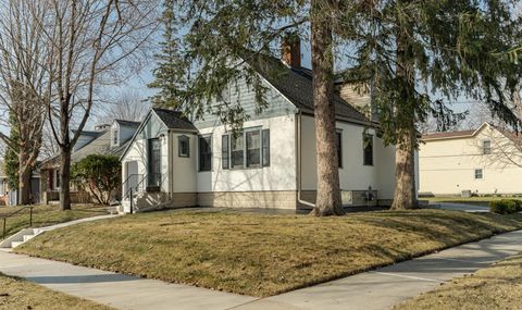 Homes For Sale - 703 9th Avenue<br/> Olmsted County, Rochester, MN 55904