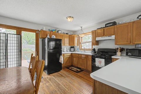 Homes For Sale - 1484 Hazelwood Street<br/> Ramsey County, Saint Paul, MN 55106