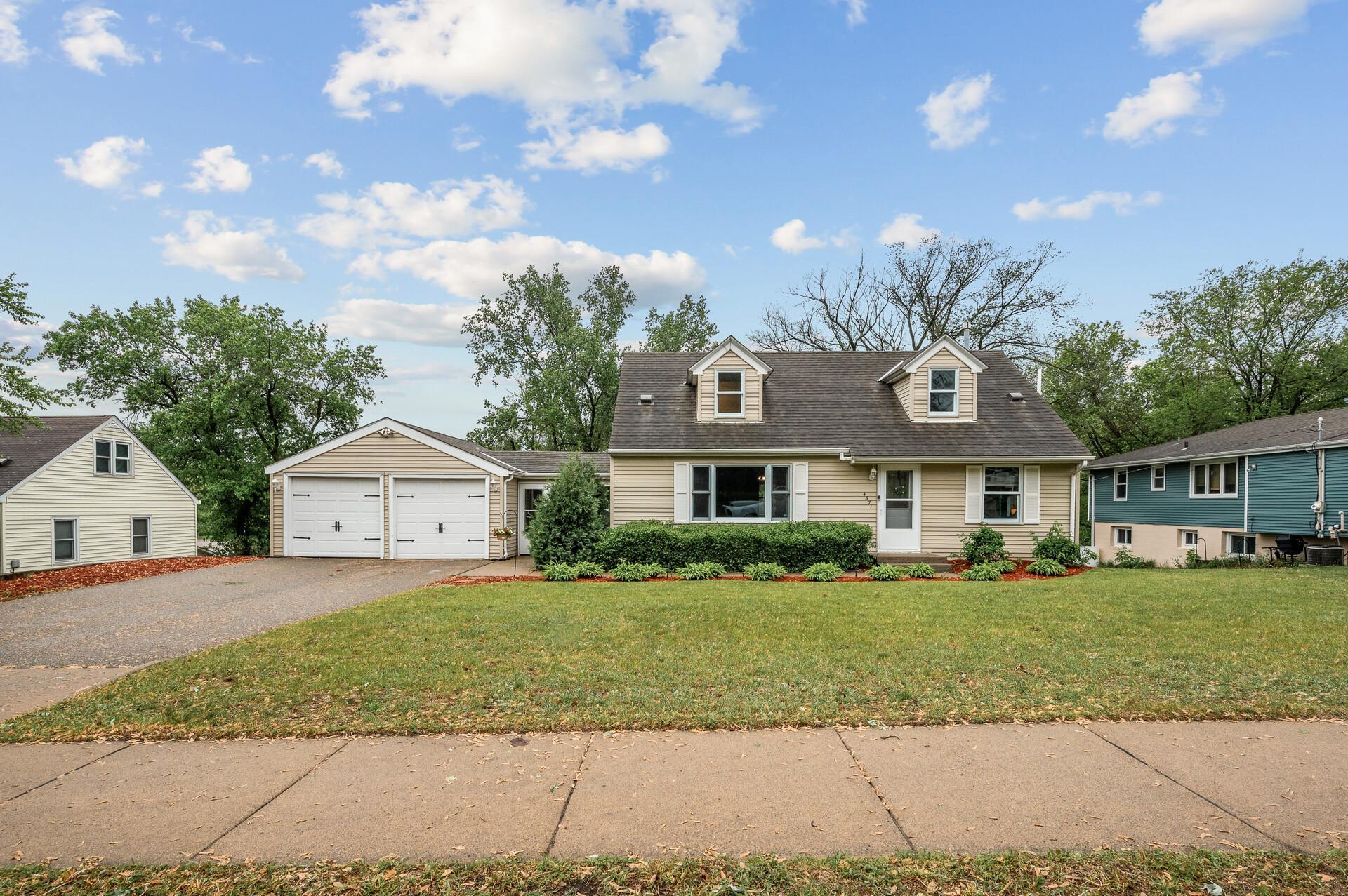 4371 Pleasant Street, Prior Lake, Minnesota image 1