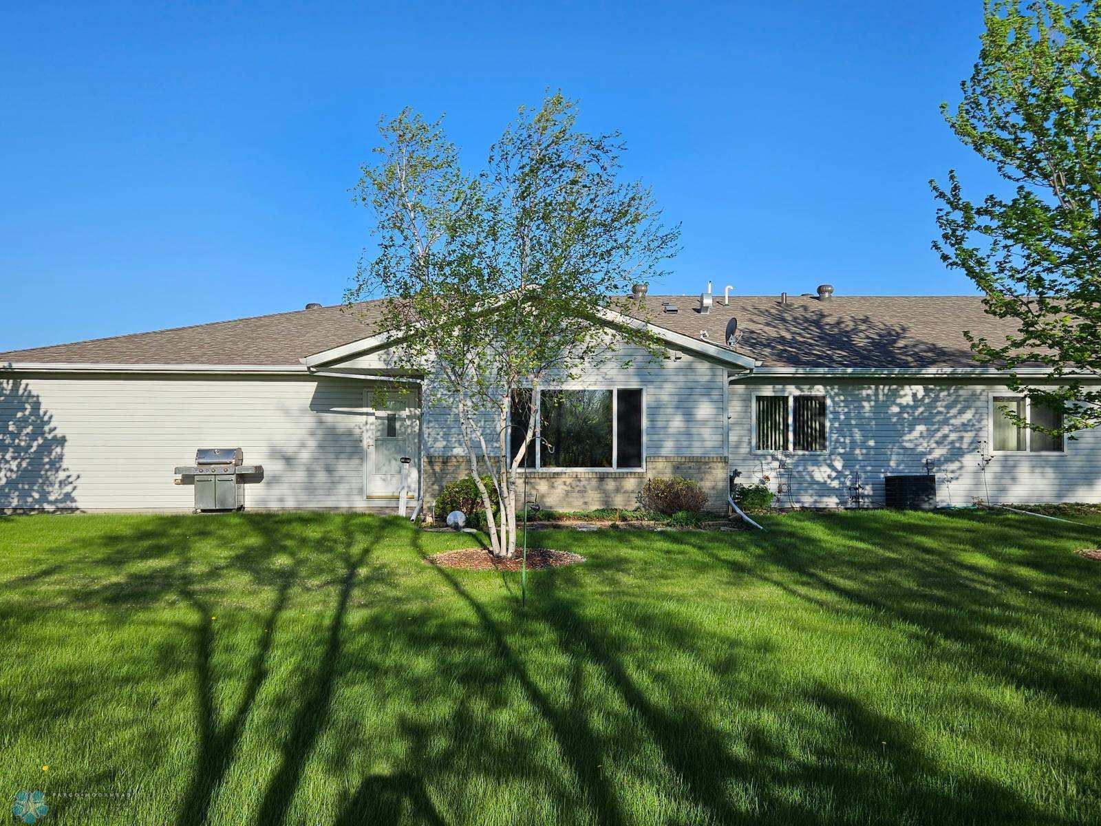 639 2nd Street, Dilworth, Minnesota image 1
