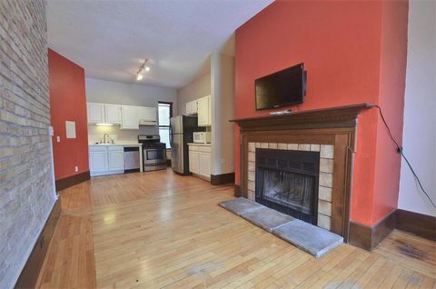 Condo For Sale - 605 S 9th Street<br/> Hennepin County, Minneapolis, MN 55404
