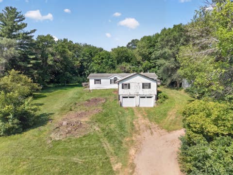 Homes For Sale - 8834 Hamilton Avenue<br/> Monticello, MN 55362