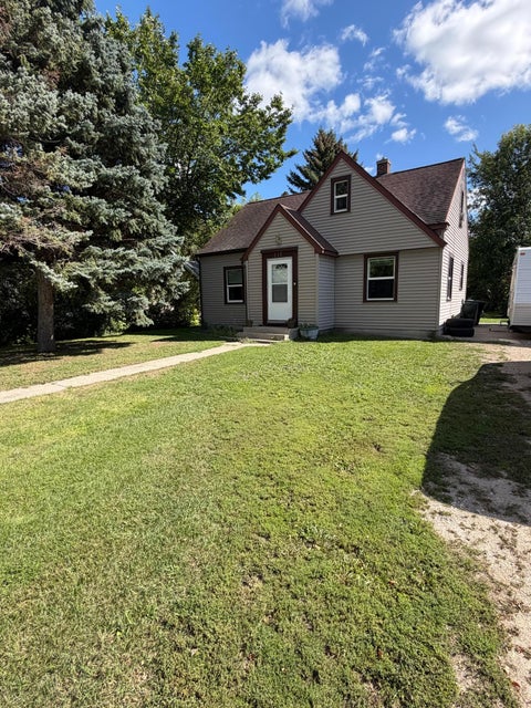 Homes For Sale - 115 Riverside Drive<br/> Stephen, MN 56757