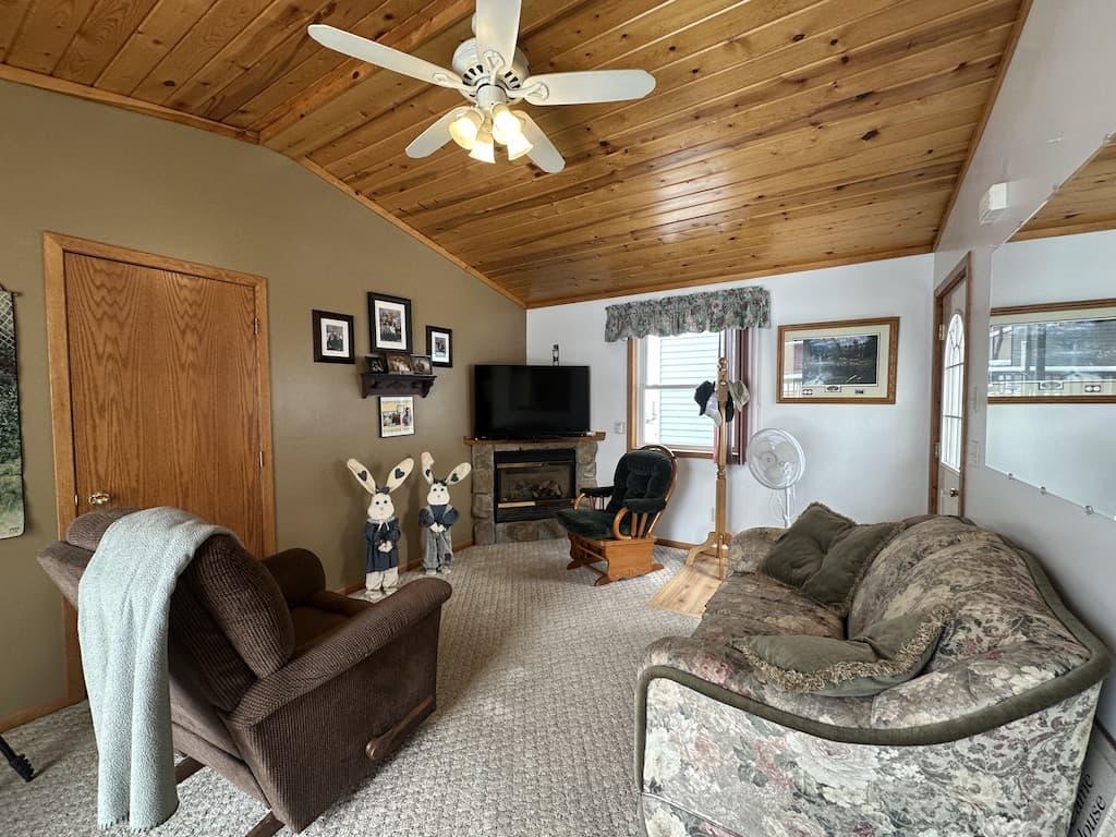 415 Koronis Avenue, Paynesville, Minnesota image 7