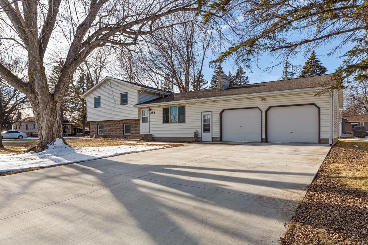 353 1st Street, Gaylord, Minnesota image 4
