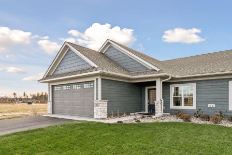Homes For Sale - 1004 Turner Lane<br/> New Richmond, WI 54017