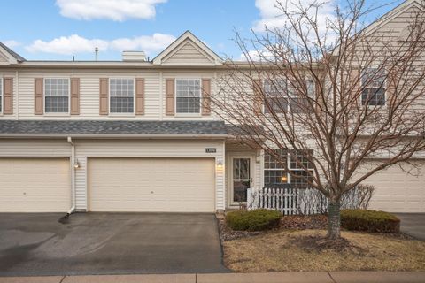 Townhouse For Sale - 13636 Brass Parkway<br/> Rosemount, MN 55068