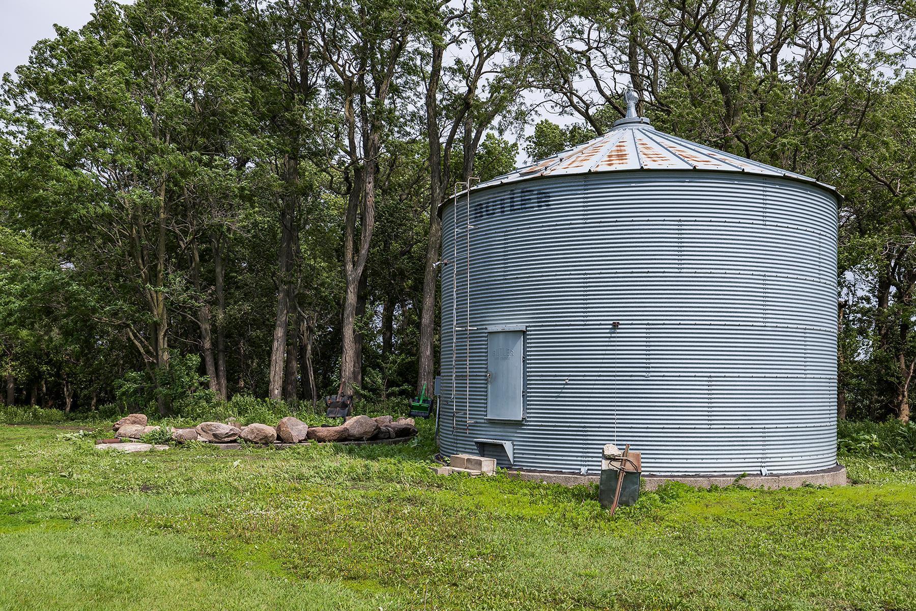 44124 330th Street, Gaylord, Minnesota image 37