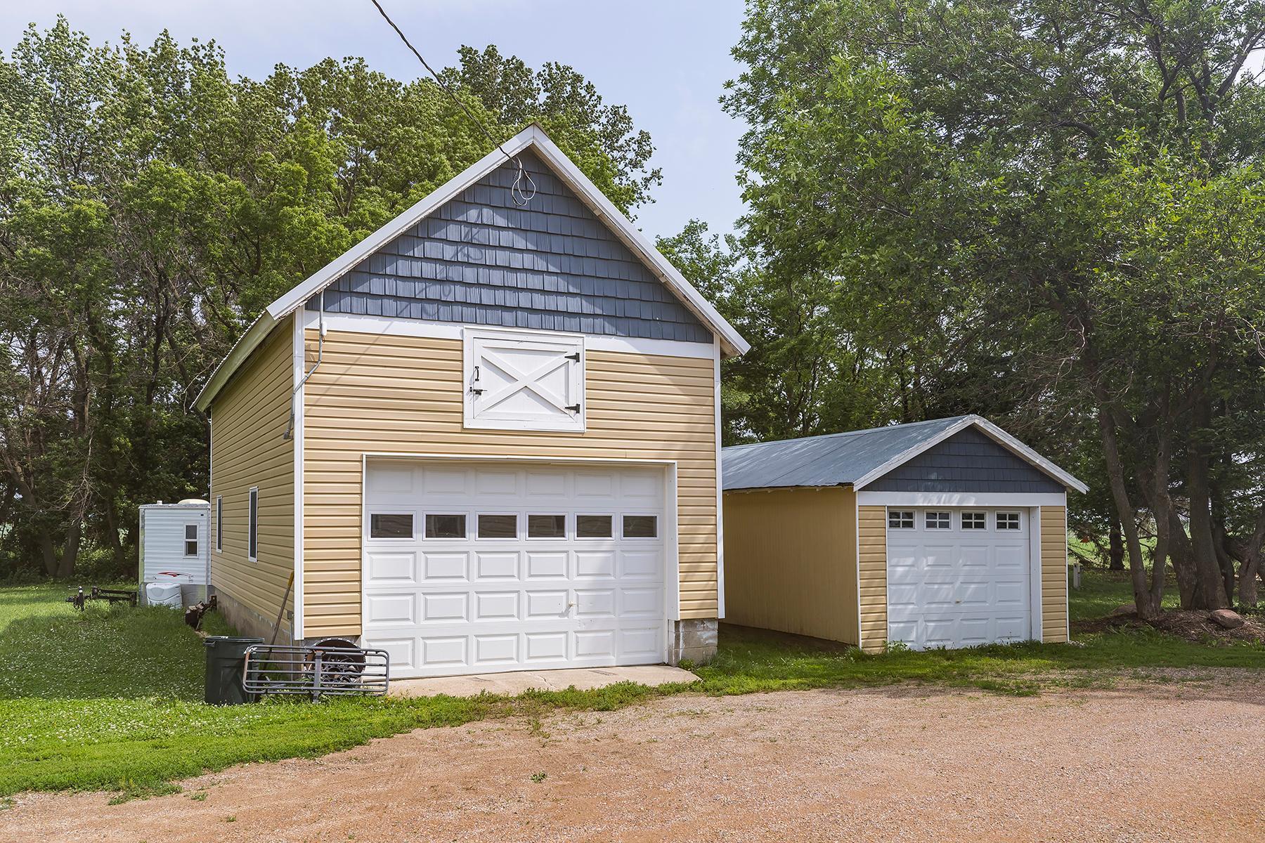 44124 330th Street, Gaylord, Minnesota image 38