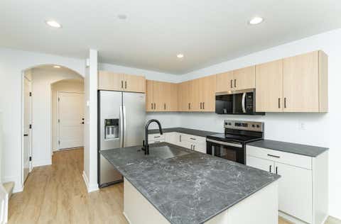 Townhouse For Sale - 1109 Century Village Lane<br/> Olmsted County, Rochester, MN 55906