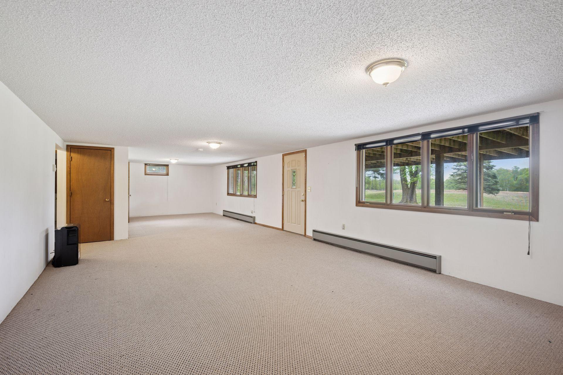 31701 Lily Street, Cambridge, Minnesota image 24