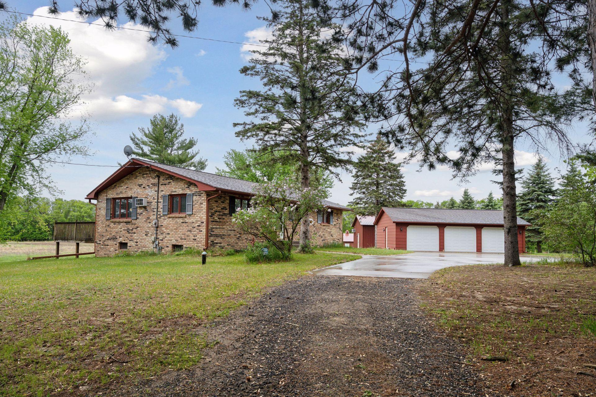 31701 Lily Street, Cambridge, Minnesota image 4