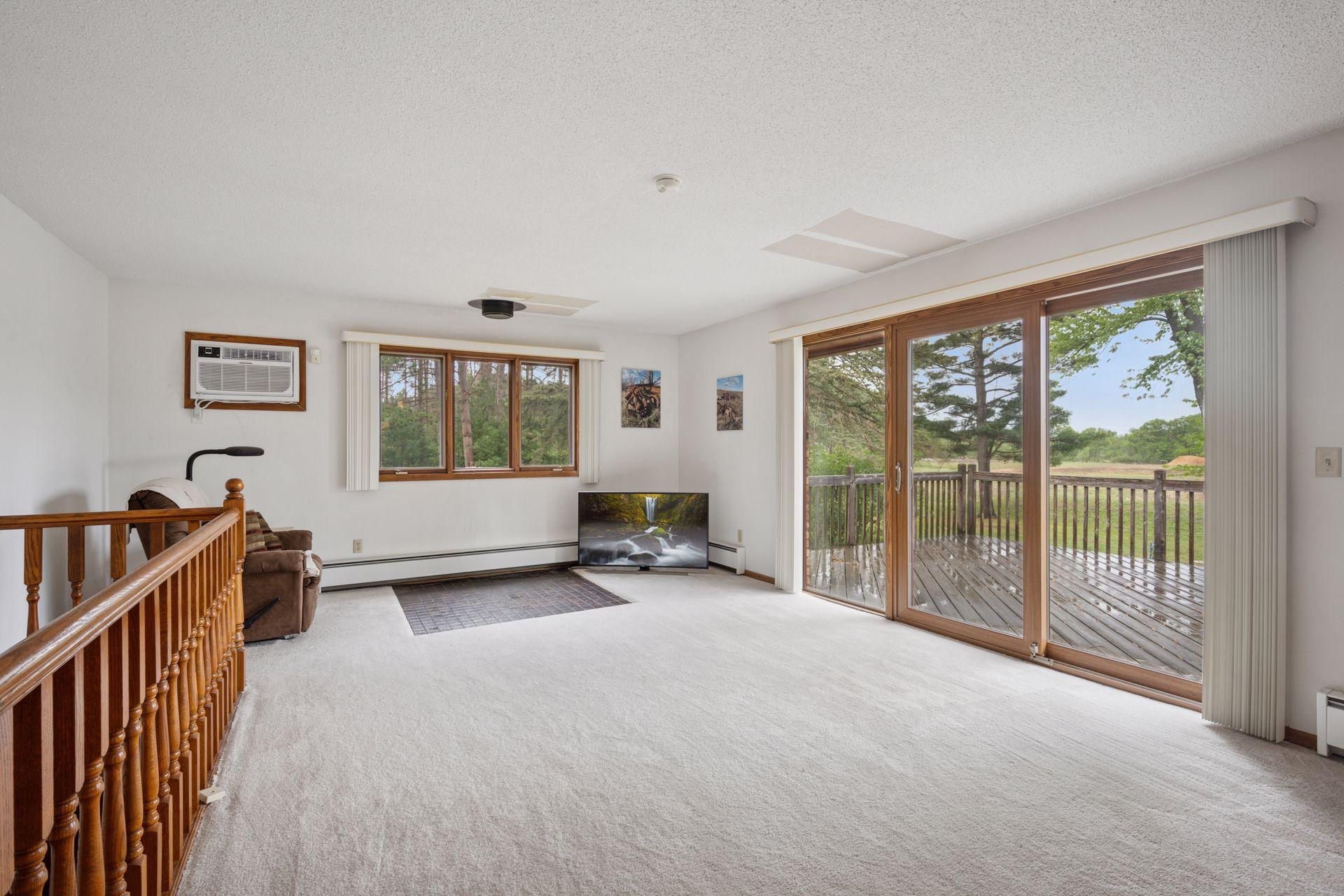 31701 Lily Street, Cambridge, Minnesota image 16