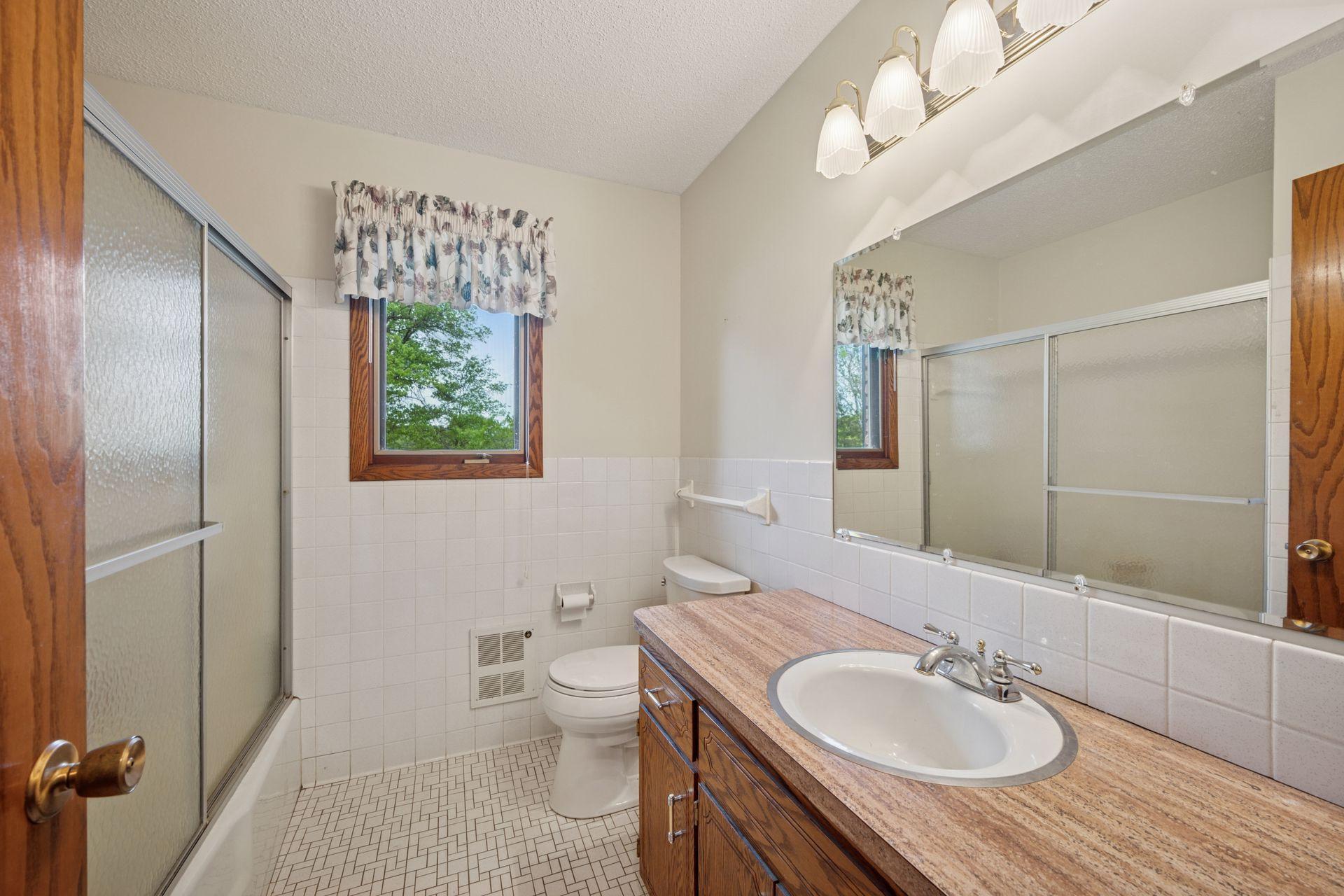 31701 Lily Street, Cambridge, Minnesota image 21
