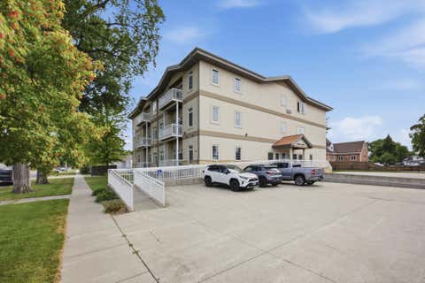 Condo For Sale - 203 6th Street<br/> Moorhead, MN 56560