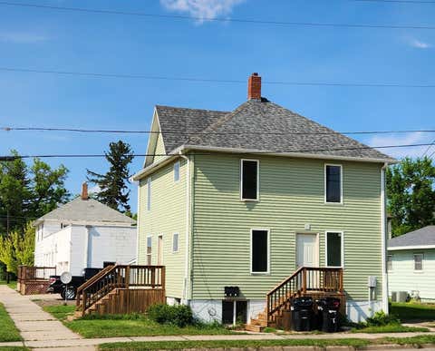 Multifamily For Sale - 209 4th Street<br/> Barnes County, Valley City, ND 58072