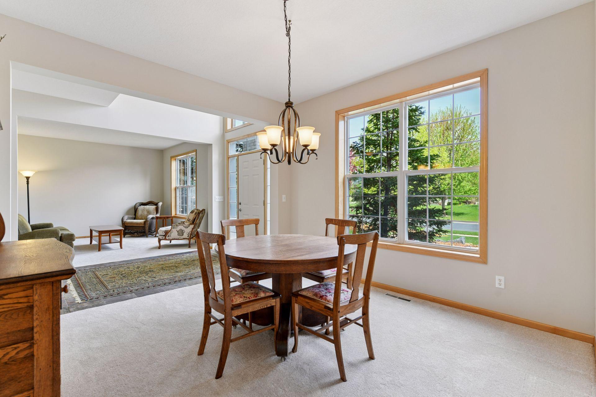 525 Greenview Drive, Chanhassen, Minnesota image 9