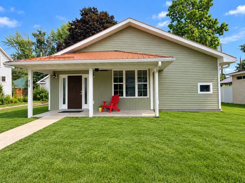 Homes For Sale - 214 Amundson Street<br/> Polk County, Amery, WI 54001