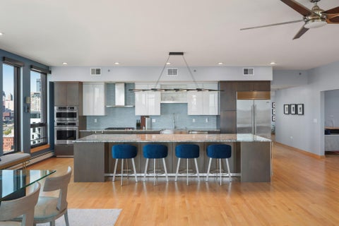 Condo For Sale - 1240 S 2nd Street<br/> Hennepin County, Minneapolis, MN 55415