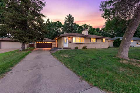 Homes For Sale - 831 Overton Drive<br/> Anoka County, Minneapolis, MN 55432