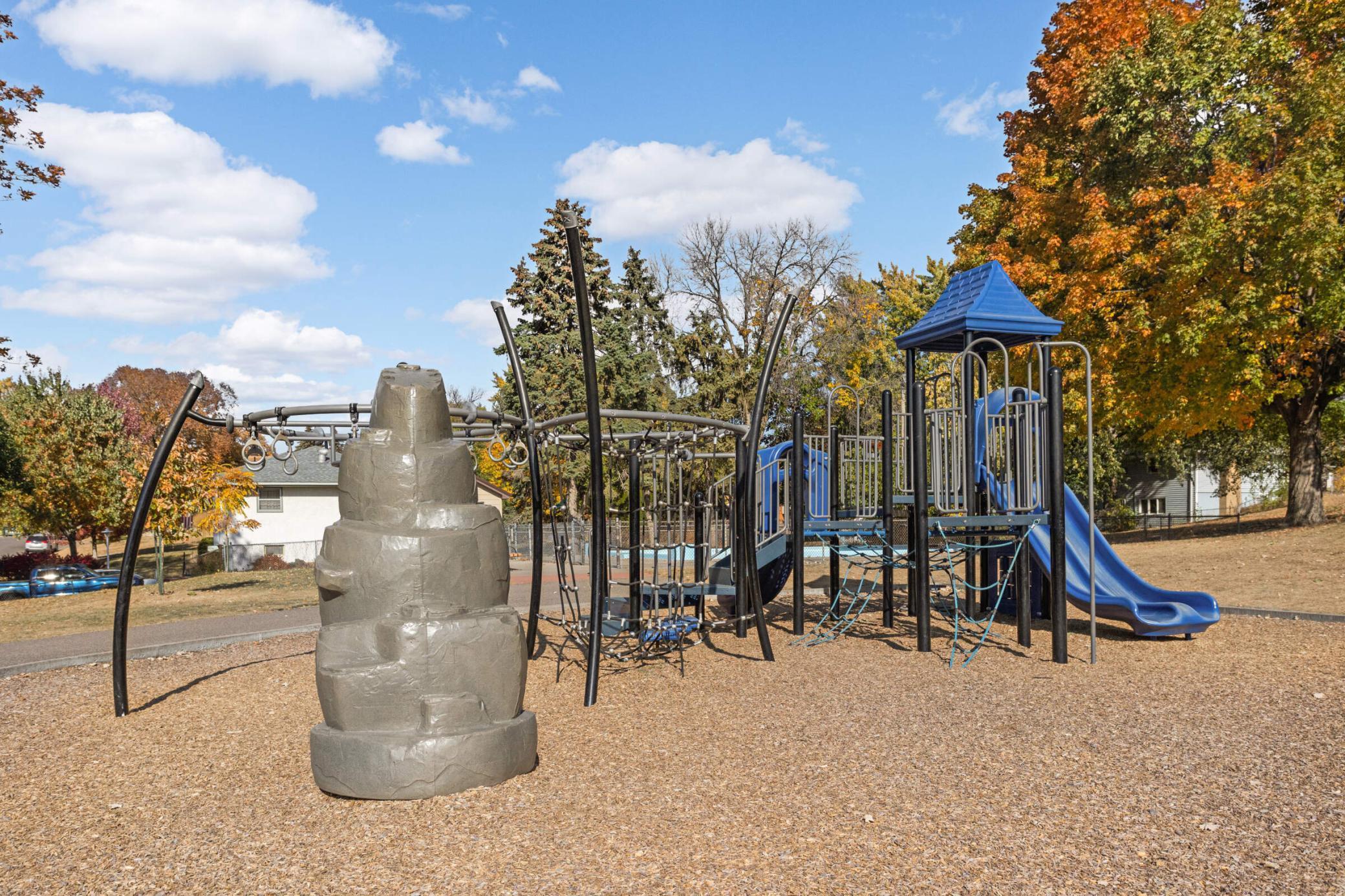 4607 6th Street, Minneapolis, Minnesota image 26