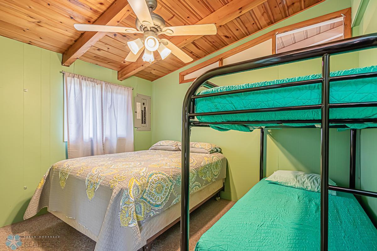 Lake Park, Minnesota 56554, United States, 3 Bedrooms Bedrooms, ,2 BathroomsBathrooms,Residential,Pending,55129