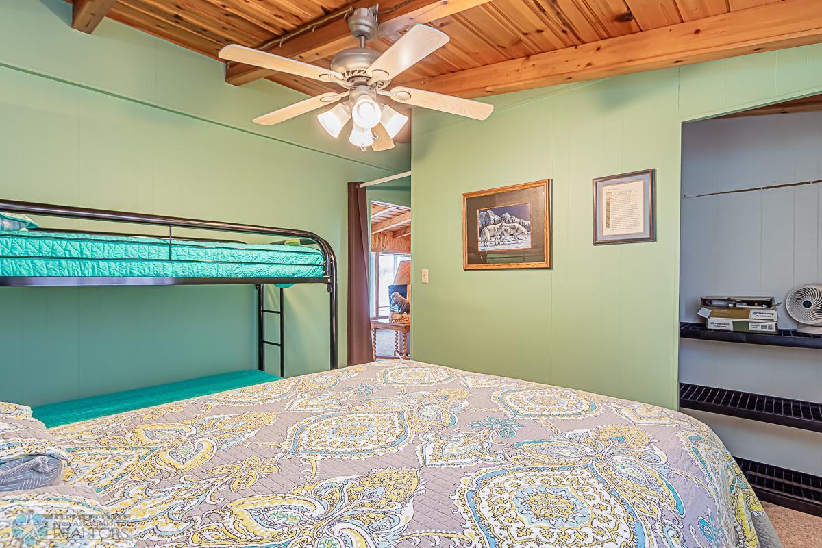 Lake Park, Minnesota 56554, United States, 3 Bedrooms Bedrooms, ,2 BathroomsBathrooms,Residential,Pending,55129