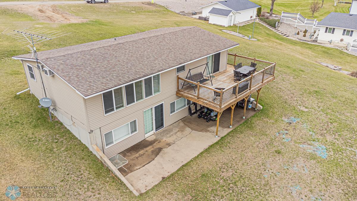 Lake Park, Minnesota 56554, United States, 3 Bedrooms Bedrooms, ,2 BathroomsBathrooms,Residential,Pending,55129