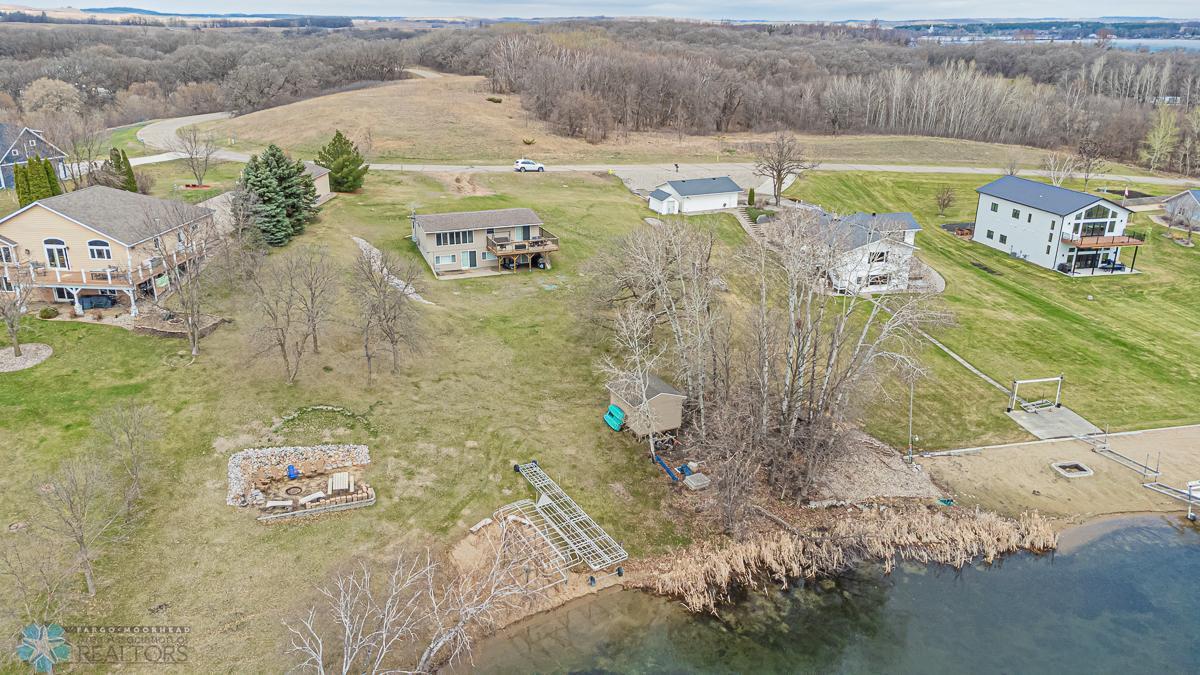 Lake Park, Minnesota 56554, United States, 3 Bedrooms Bedrooms, ,2 BathroomsBathrooms,Residential,Pending,55129