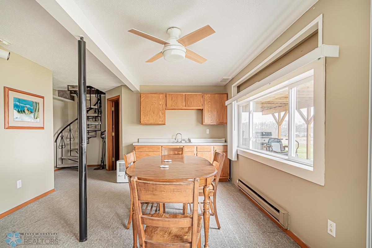 Lake Park, Minnesota 56554, United States, 3 Bedrooms Bedrooms, ,2 BathroomsBathrooms,Residential,Pending,55129