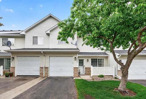 Townhouse For Sale - 8639 Quarry Ridge Lane<br/> Washington County, Saint Paul, MN 55125