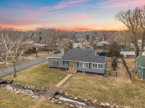 Homes For Sale - 206 2nd Street<br/> Bayport, MN 55003