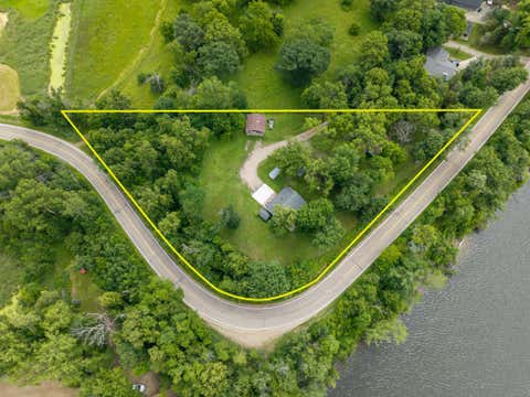 Homes For Sale - 17571 Roberds Lake Boulevard<br/> Faribault, MN 55021
