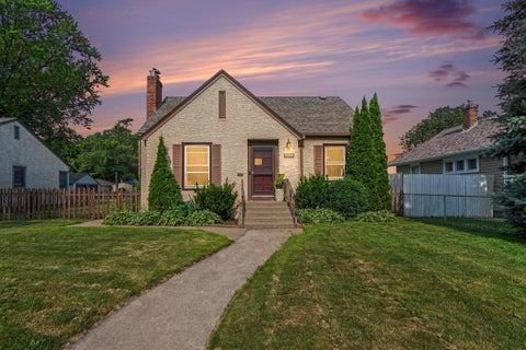 Homes For Sale - 3745 Orchard Avenue<br/> Minneapolis, MN 55422