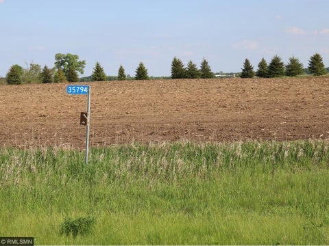 Vacant Land For Sale - 35794 Sharon Prairie Drive<br/> Le Sueur, MN 56058