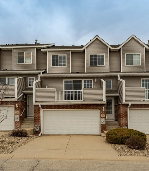 Homes For Sale - 667 Shardlow Place<br/> Byron, MN 55920