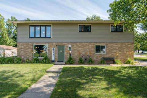 Homes For Sale - 712 Pine Street<br/> Nicollet County, Nicollet, MN 56074