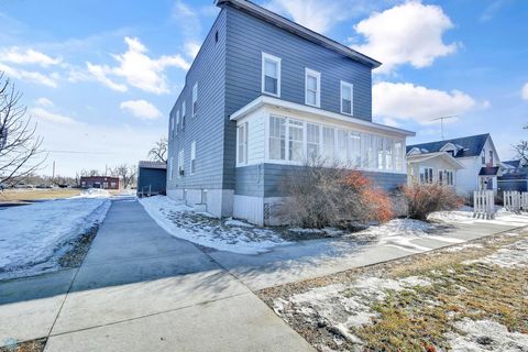 Multifamily For Sale - 205 3rd Avenue<br/> Barnes County, Valley City, ND 58072