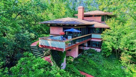 Homes For Sale - 1900 3rd Street<br/> Stillwater, MN 55082