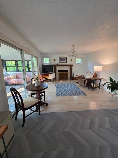 Townhouse For Sale - 18116 Captive Lake Road<br/> Garrison, MN 56450