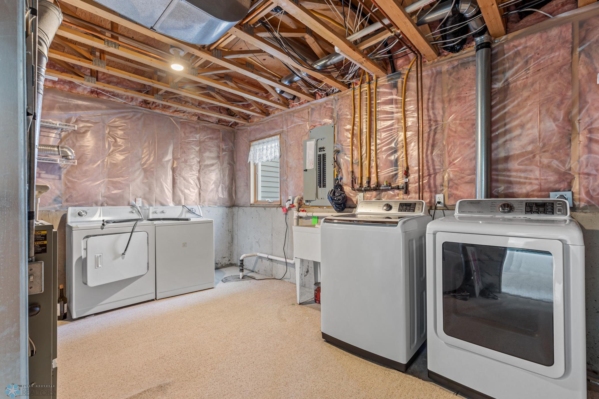 3598 Woodbury Park Drive, Fargo, North Dakota image 25