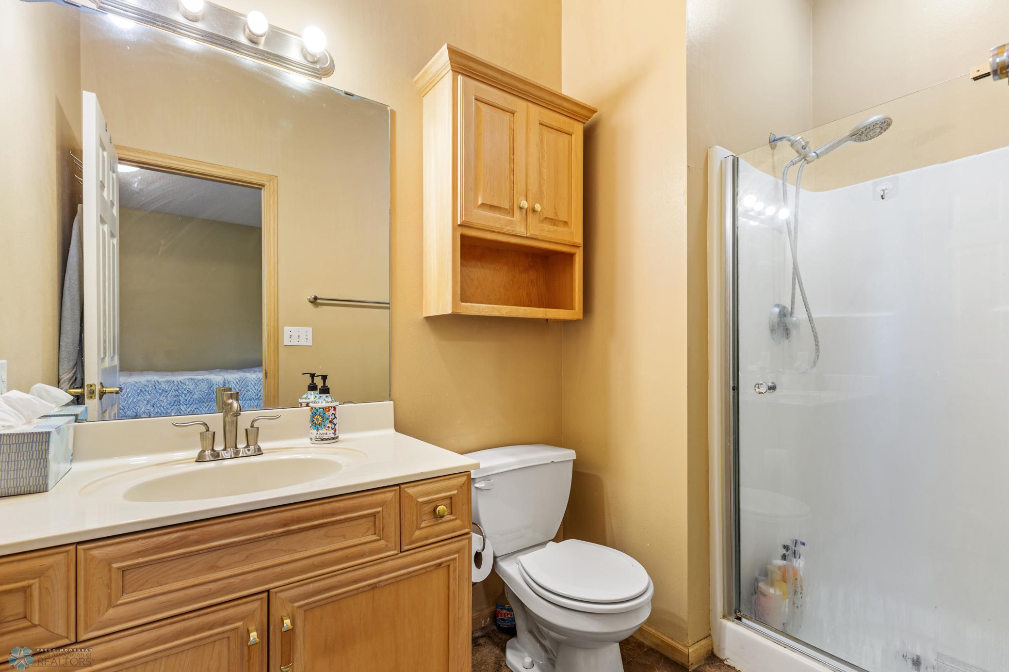 3598 Woodbury Park Drive, Fargo, North Dakota image 15