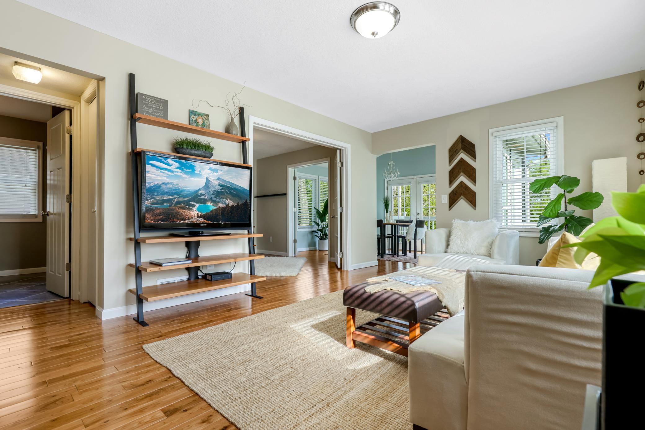 3465 Crystal Place, Wayzata, Minnesota image 7