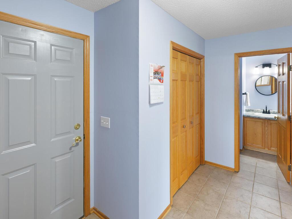 836 Quail Run, Waconia, Minnesota image 38