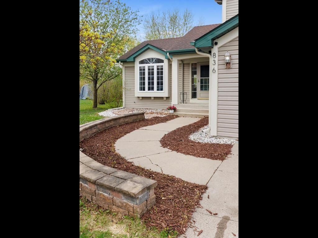 836 Quail Run, Waconia, Minnesota image 22